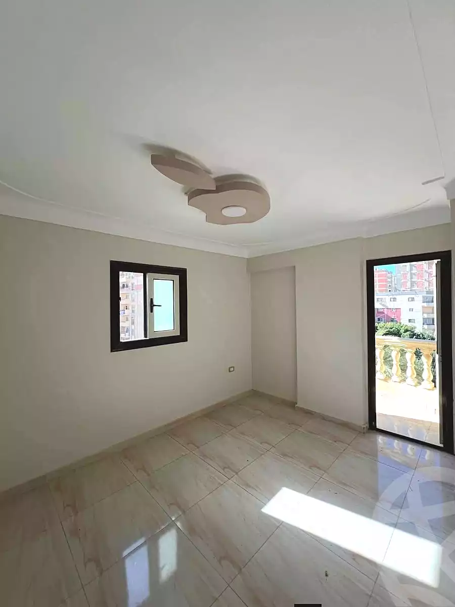 https://aqarmap.com.eg/en/listing/6991841-for-sale-alexandria-al-agamy-lbytsh-bianchiii