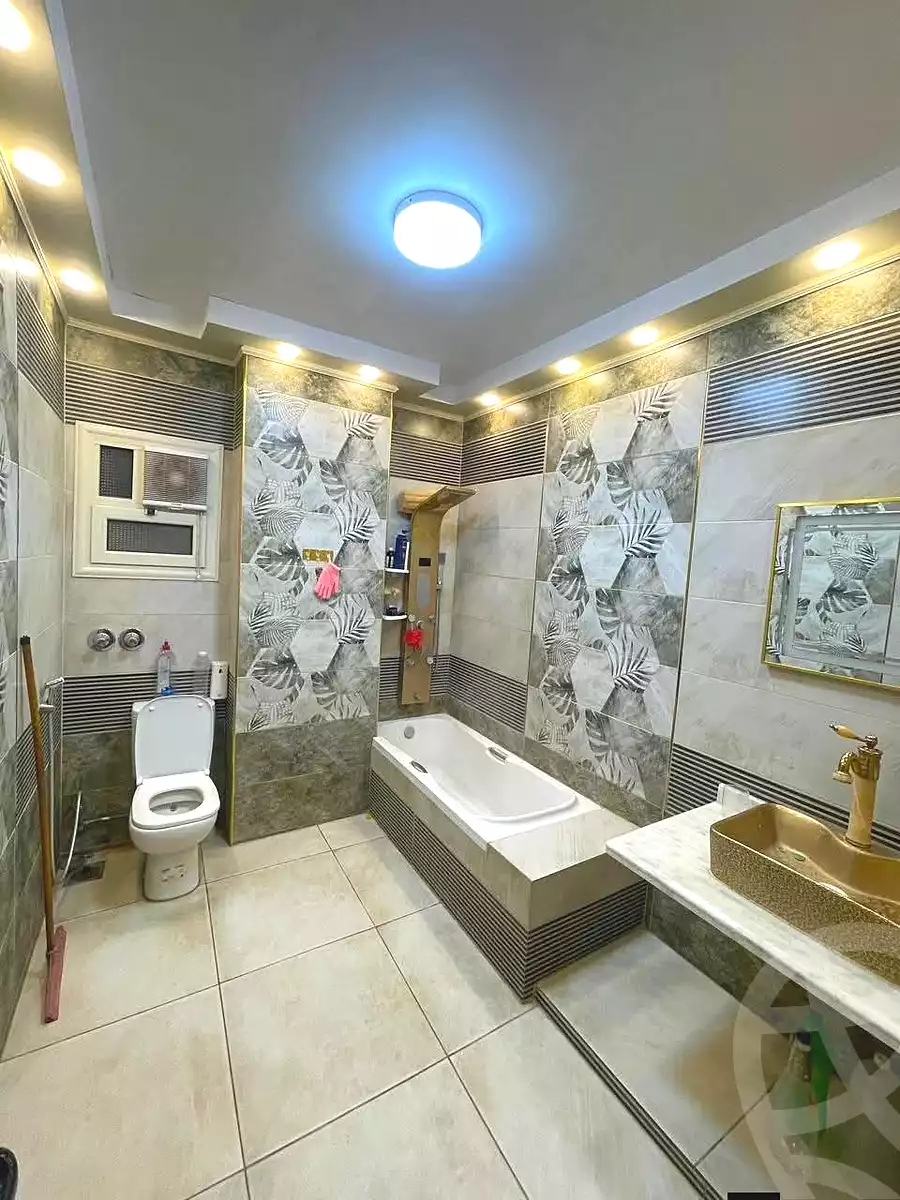 https://aqarmap.com.eg/ar/listing/6991901-for-sale-alexandria-al-agamy-lbytsh-ibrahim-othman-st