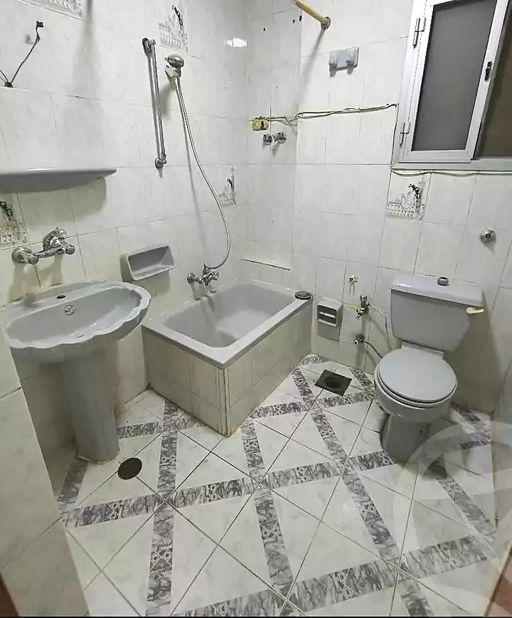 https://aqarmap.com.eg/en/listing/6992071-for-sale-alexandria-lsywf-el-seyouf-qebly-el-ras-el-souda