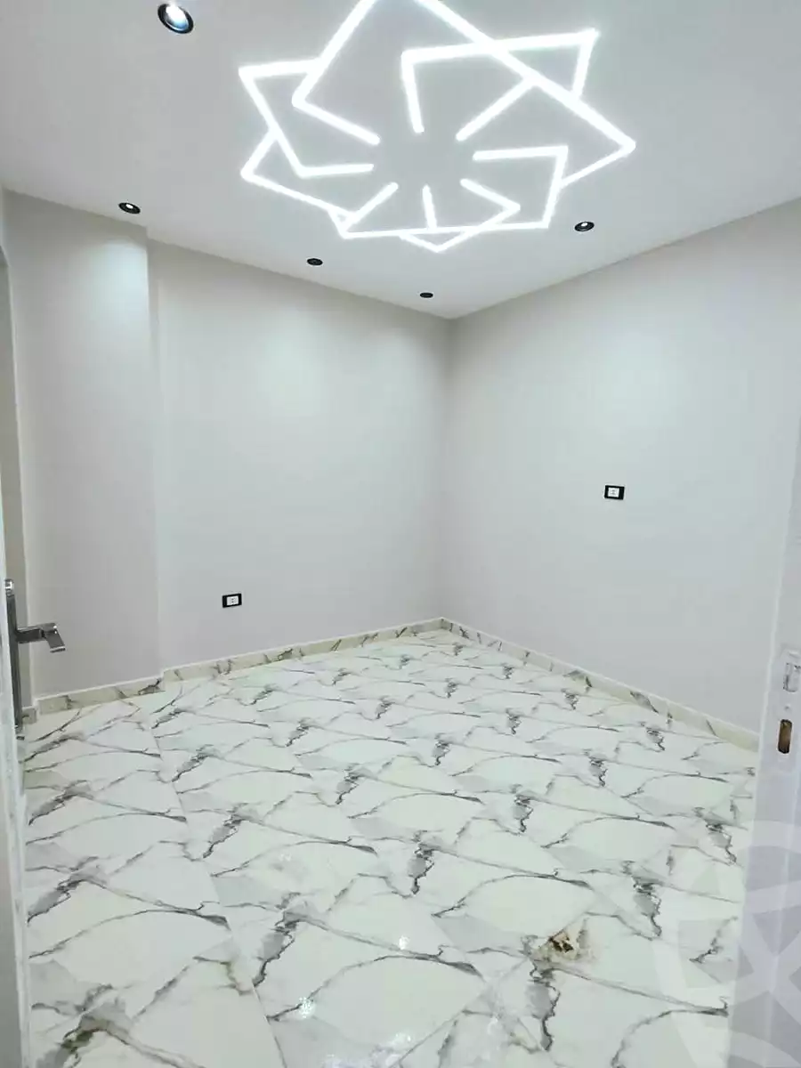 https://aqarmap.com.eg/en/listing/6992298-for-sale-alexandria-al-agamy-lbytsh-el-saleheen-mosque-st