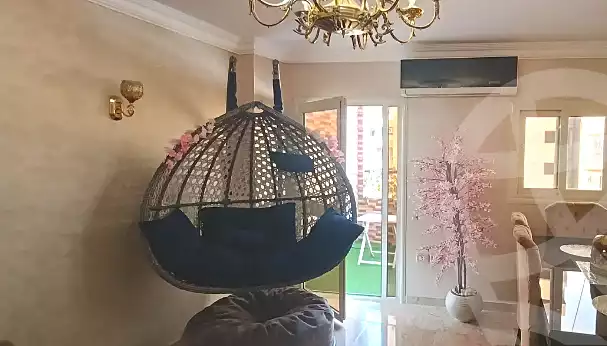 https://aqarmap.com.eg/en/listing/6992372-for-sale-cairo-faisal-kafr-tohormos-queen-nazli-st