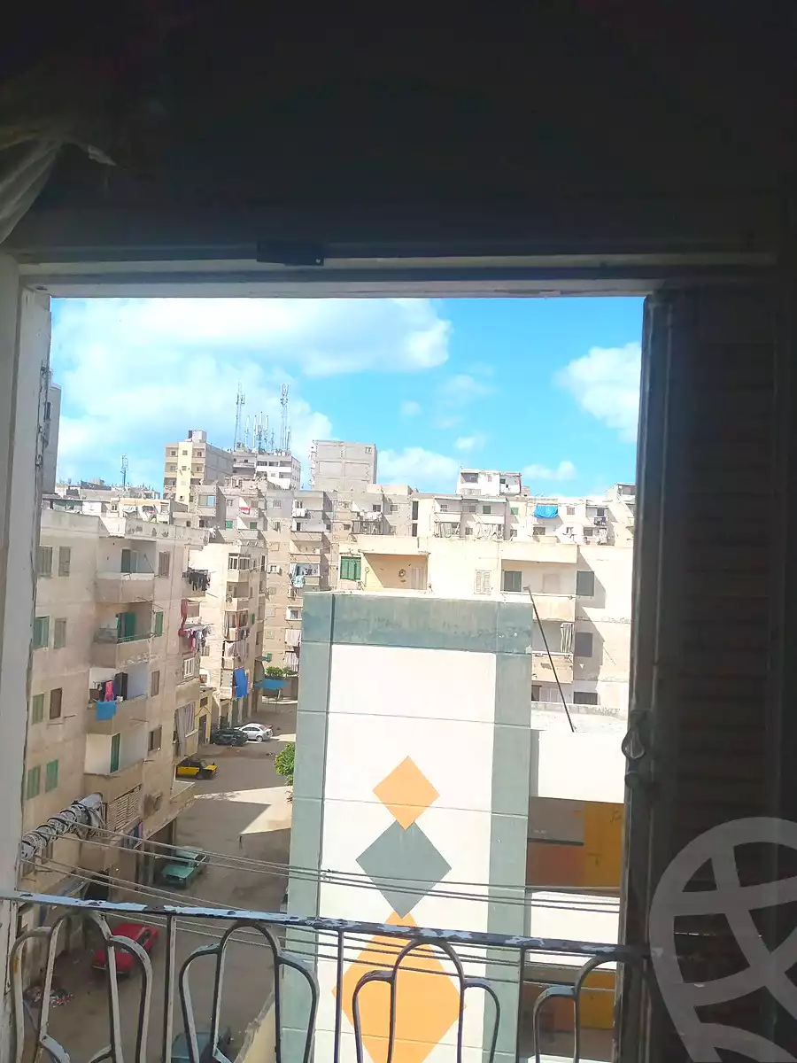 https://aqarmap.com.eg/ar/listing/6992427-for-sale-alexandria-el-asafra-l-sfr-qbly