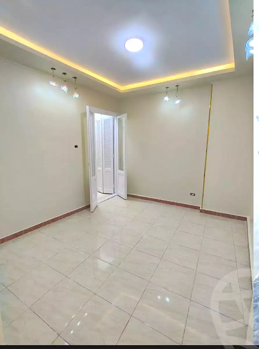 https://aqarmap.com.eg/ar/listing/6992436-for-sale-alexandria-sydy-bshr-sydy-bshr-bhry-shr-khld-bn-lwlyd