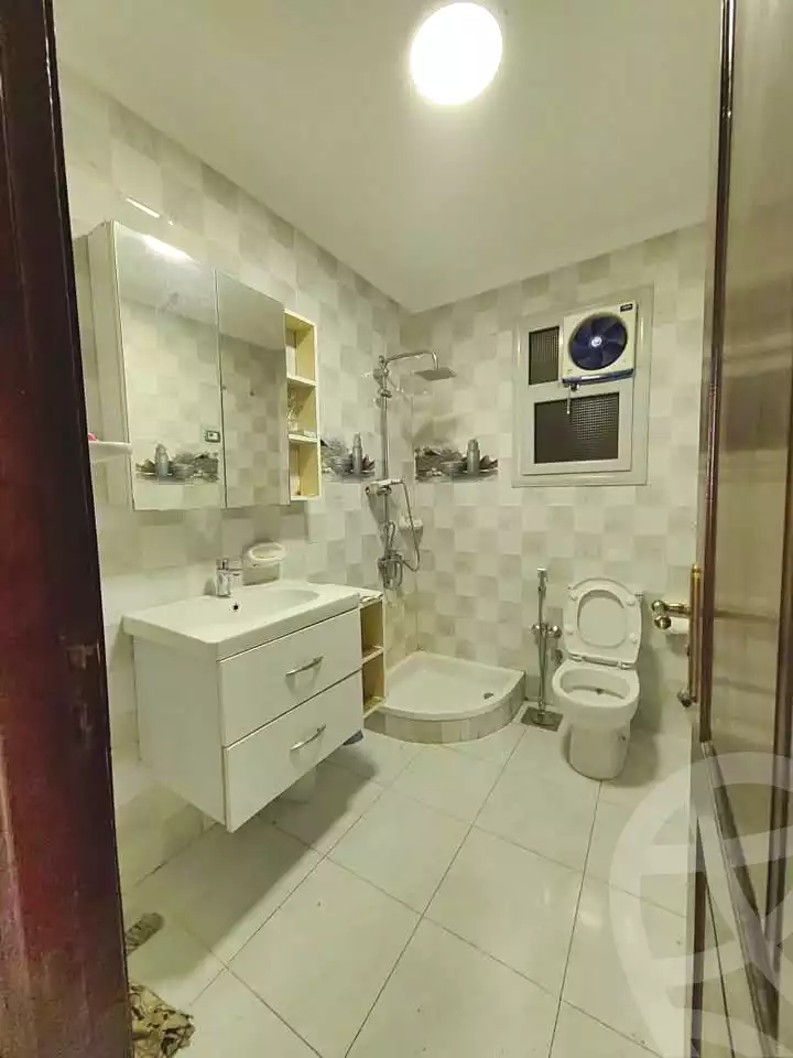 https://aqarmap.com.eg/en/listing/6992569-for-sale-cairo-ain-shams-ahmed-esmat-st