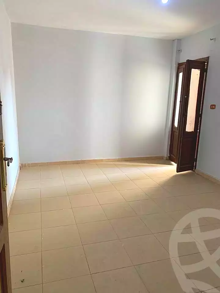 https://aqarmap.com.eg/ar/listing/6992782-for-rent-cairo-faisal-el-tawabeq-el-shaheed-ahmed-hamdy-st