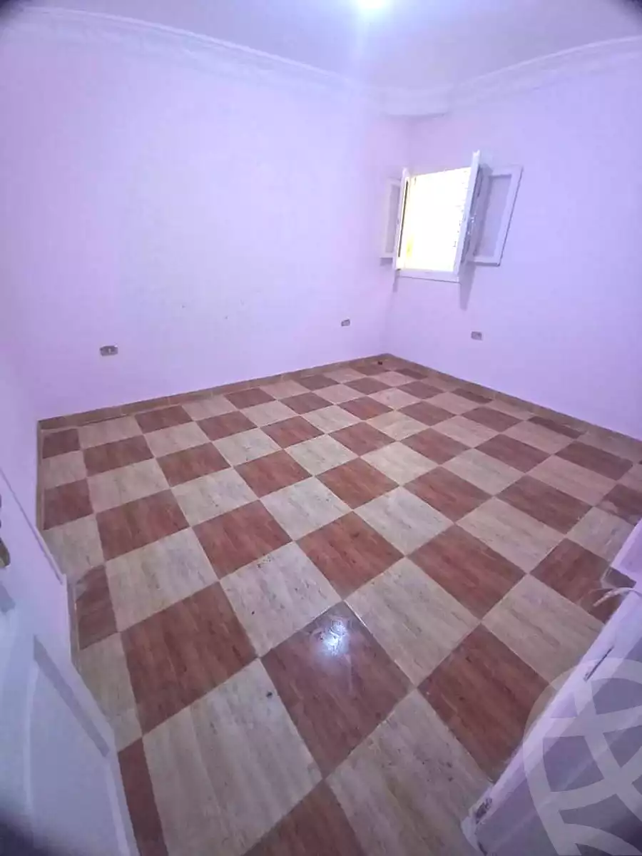https://aqarmap.com.eg/ar/listing/6992807-for-sale-alexandria-al-agamy-lbytsh-el-saleheen-mosque-st