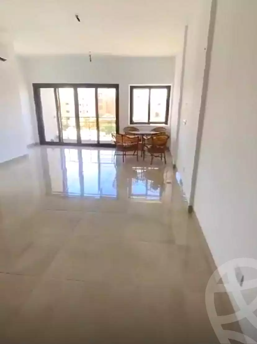3 BR Apartment in Fifth Square Al Marasem, photo 6 of 11