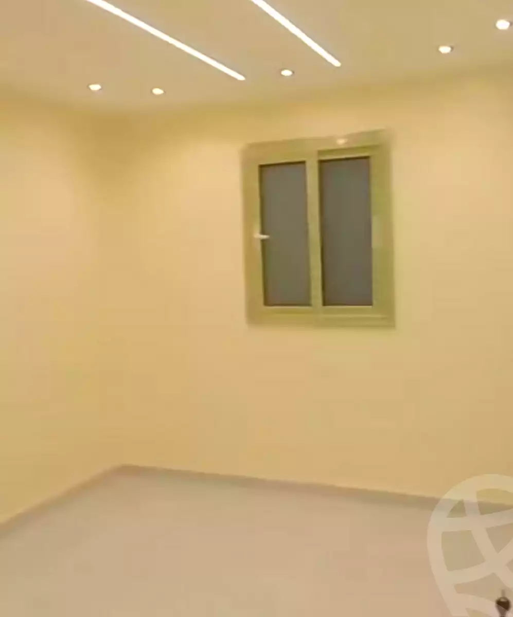 https://aqarmap.com.eg/ar/listing/6993196-for-sale-qalyubia-shubra-el-khaima-el-shareaa-el-gadid-st
