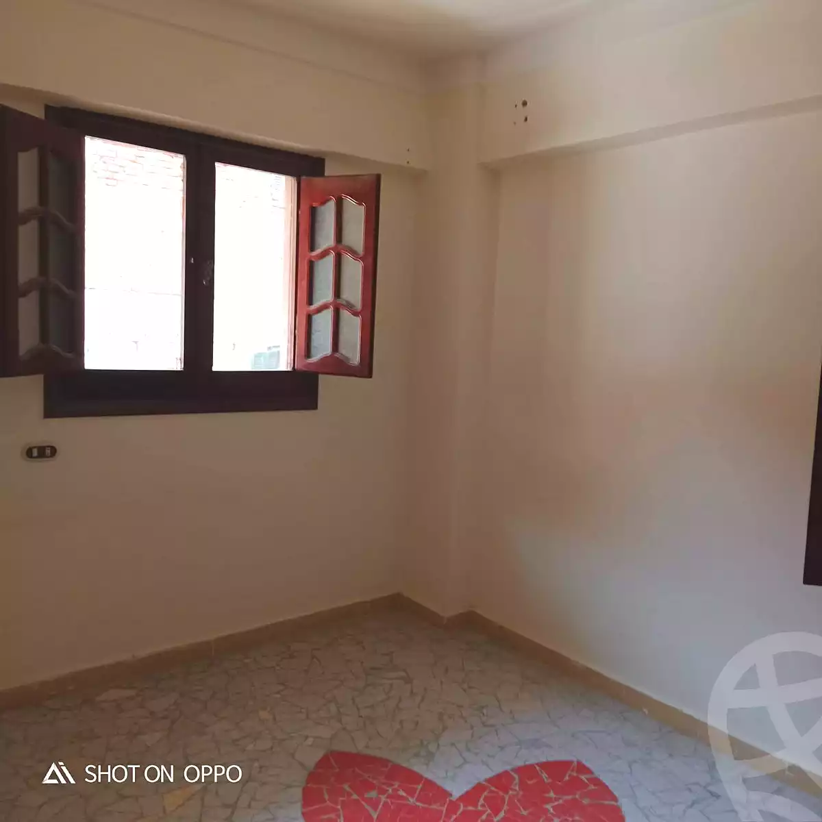 https://aqarmap.com.eg/en/listing/6993462-for-rent-alexandria-al-agamy-bw-ywsf