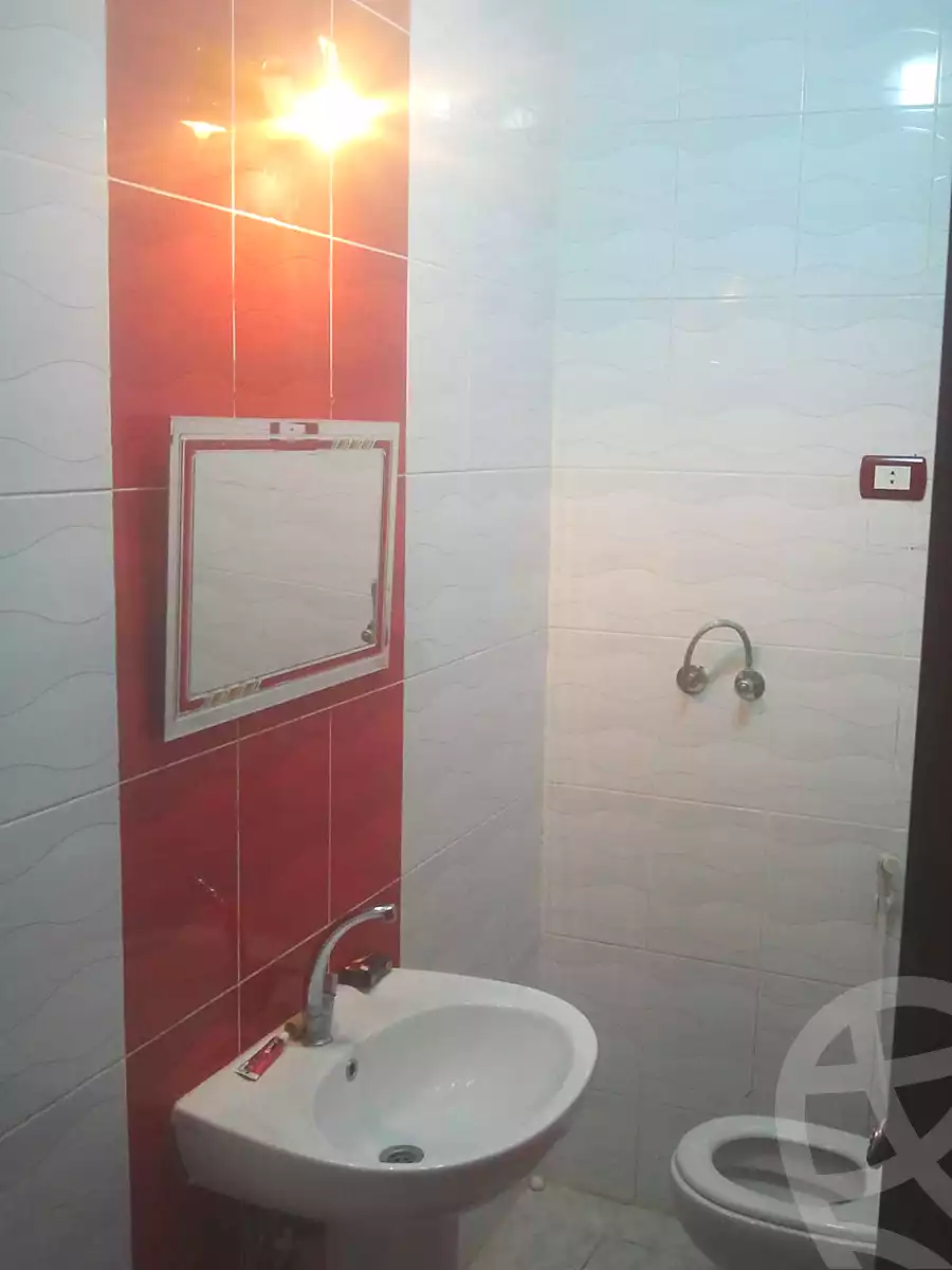 https://aqarmap.com.eg/en/listing/6993482-for-rent-alexandria-kafr-abdo-hussein-basha-st