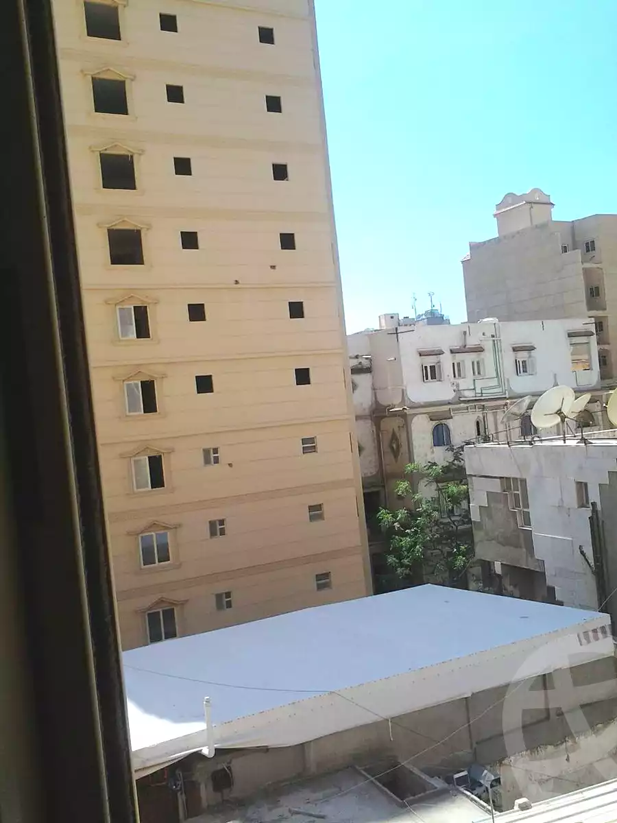 https://aqarmap.com.eg/en/listing/6993482-for-rent-alexandria-kafr-abdo-hussein-basha-st