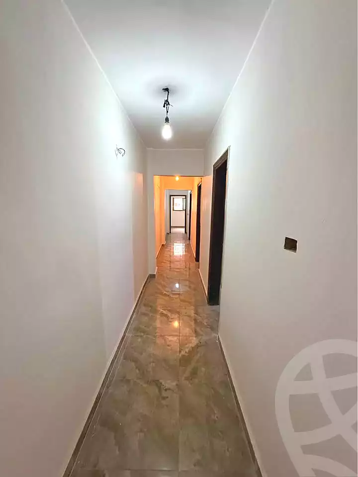 https://aqarmap.com.eg/en/listing/6993674-for-sale-alexandria-sydy-bshr-sydy-bshr-bhry-street-16