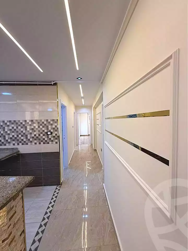 https://aqarmap.com.eg/ar/listing/6993691-for-sale-alexandria-sydy-bshr-sydy-bshr-bhry-khalil-hamada-st