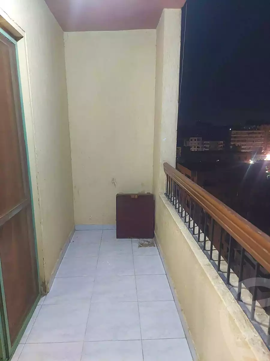 https://aqarmap.com.eg/ar/listing/6993795-for-sale-cairo-helwan-ahmed-enci-st