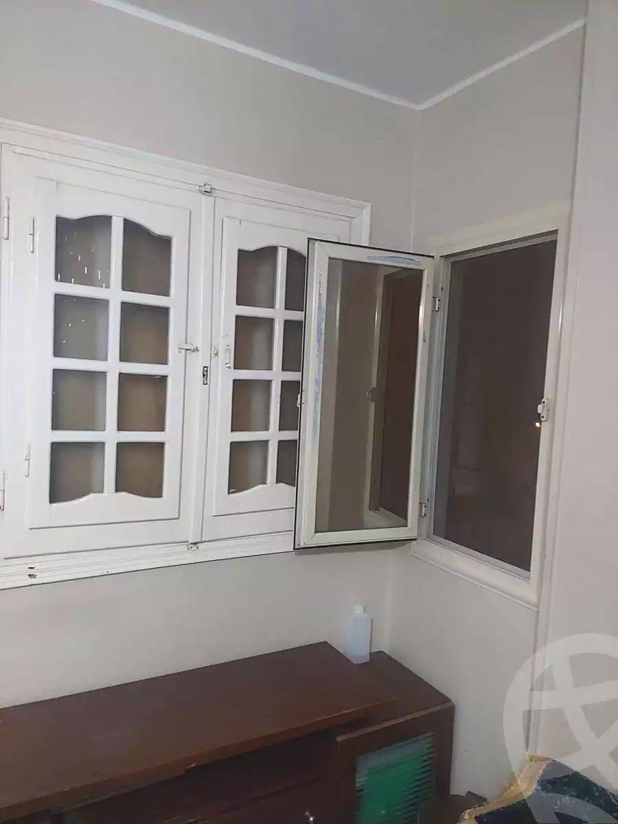 https://aqarmap.com.eg/ar/listing/6993795-for-sale-cairo-helwan-ahmed-enci-st