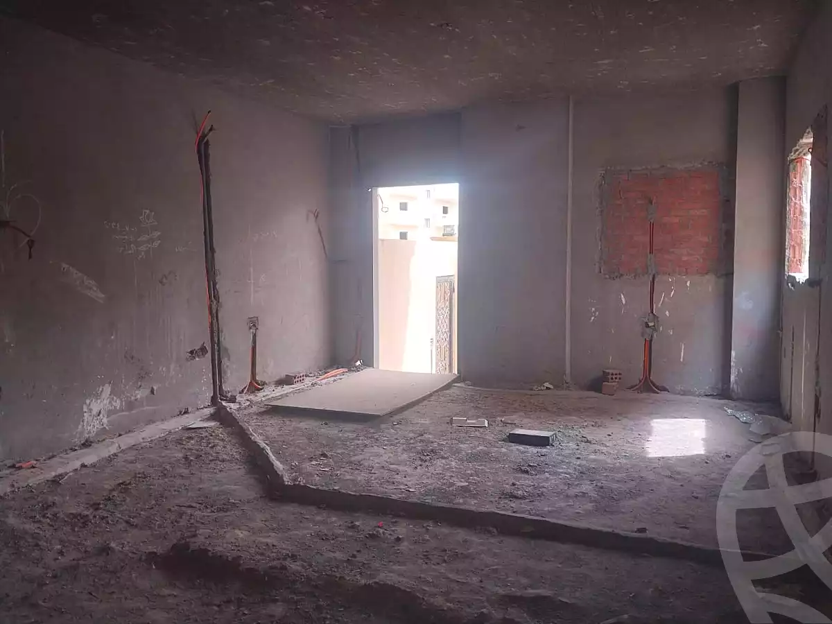 https://aqarmap.com.eg/ar/listing/6993901-for-sale-cairo-new-cairo-compounds-kmbwnd-ldf-lwtny
