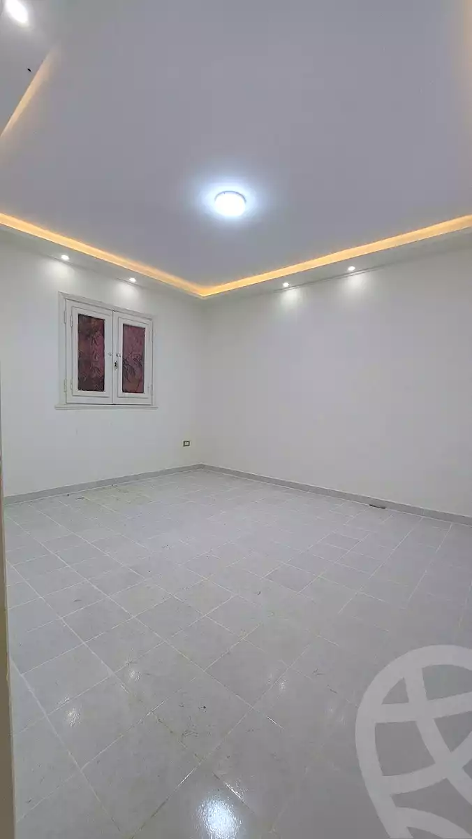 https://aqarmap.com.eg/ar/listing/6993883-for-sale-alexandria-al-agamy-shataa-el-nakheel