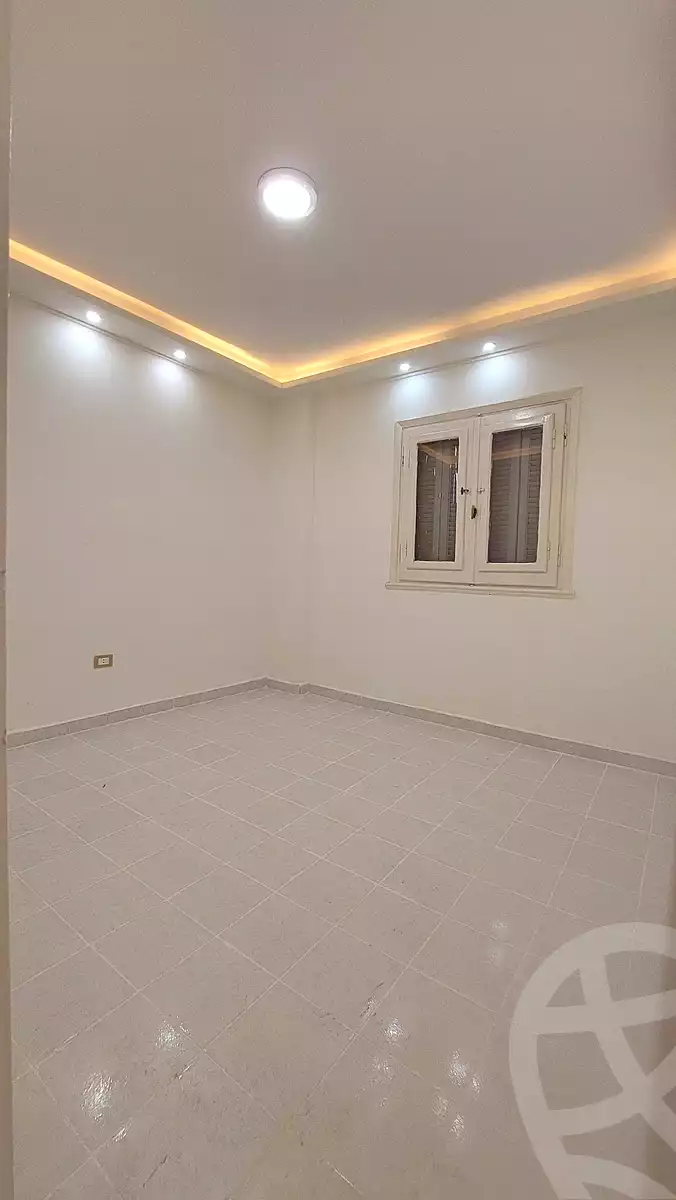 https://aqarmap.com.eg/ar/listing/6993883-for-sale-alexandria-al-agamy-shataa-el-nakheel