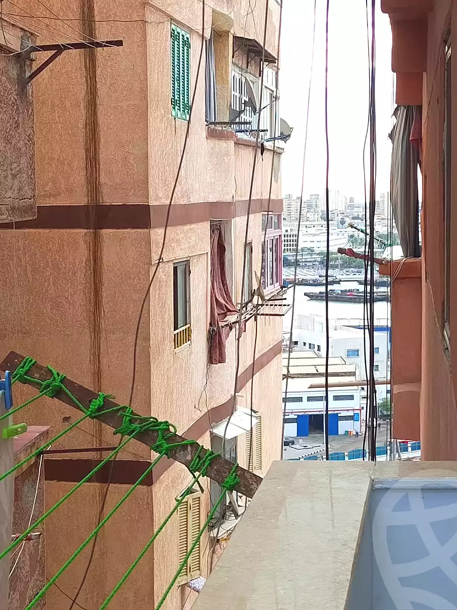 https://aqarmap.com.eg/ar/listing/6994416-for-sale-alexandria-bahray-el-anfoshy