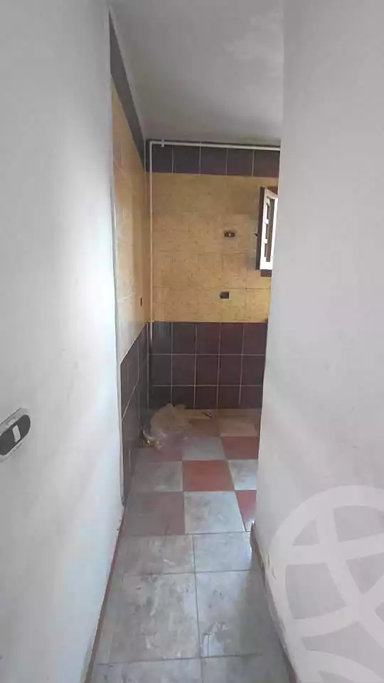 https://aqarmap.com.eg/ar/listing/6994501-for-sale-alexandria-sydy-bshr-shr-mlk-hfny