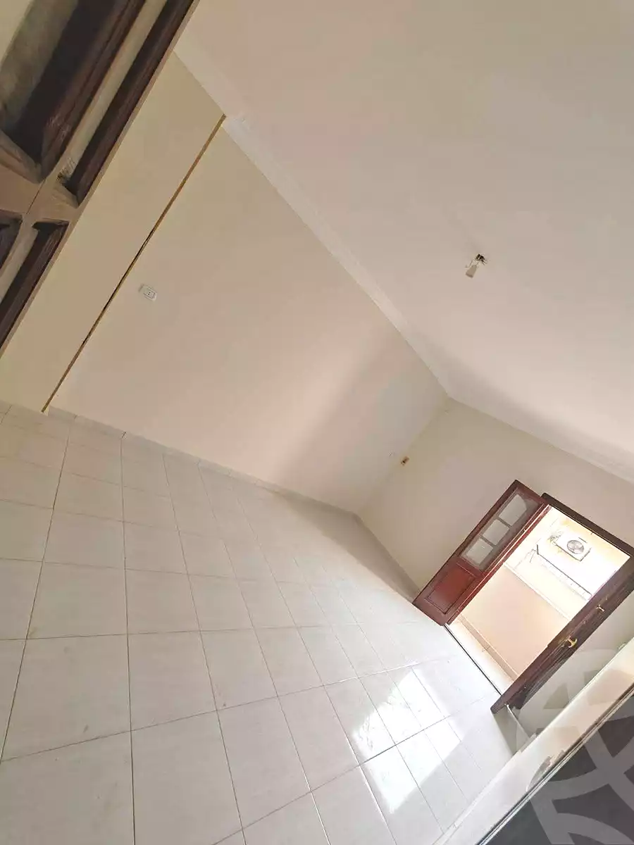 https://aqarmap.com.eg/en/listing/6994540-for-sale-cairo-helwan-helwan-el-sharkeya-thabit-basha-st