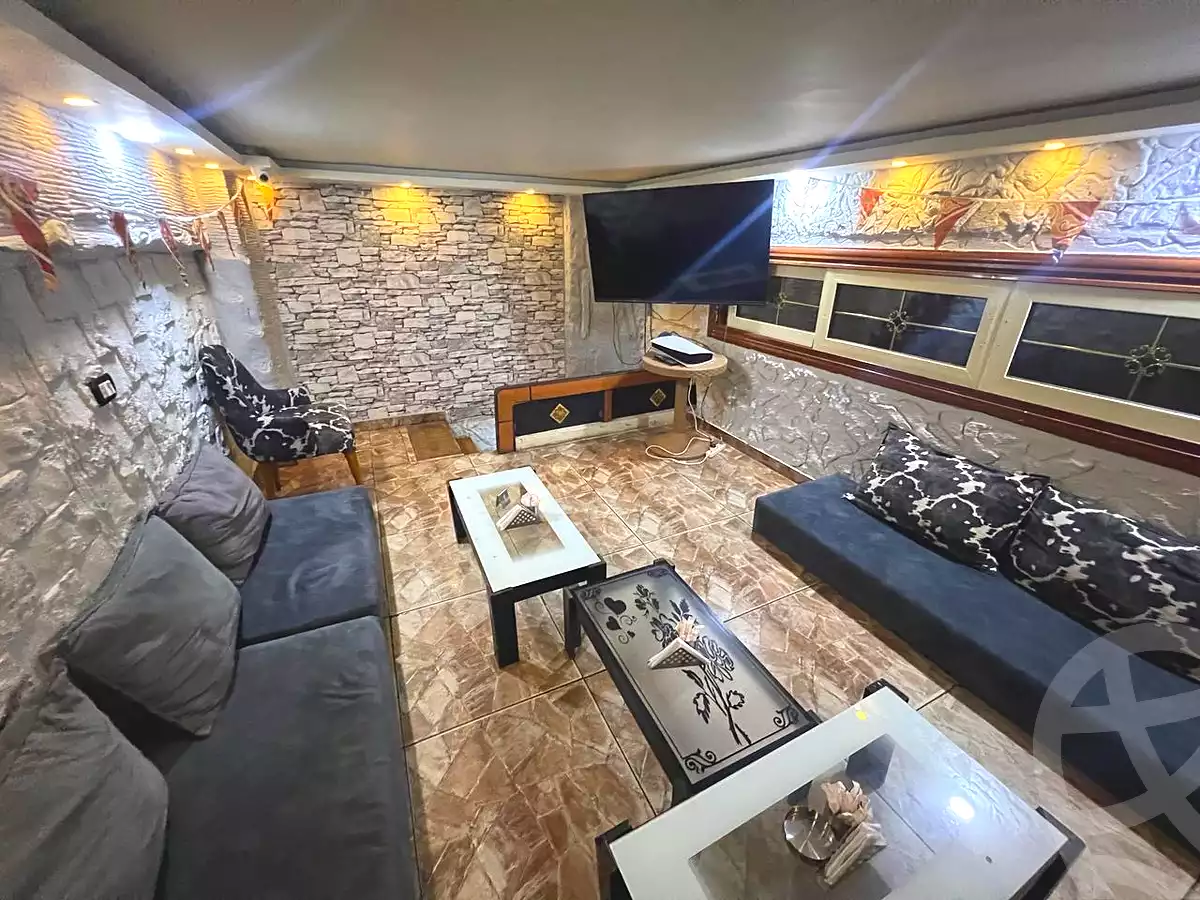 https://aqarmap.com.eg/en/listing/6994563-for-sale-alexandria-camp-cesar-omar-lotfy-st