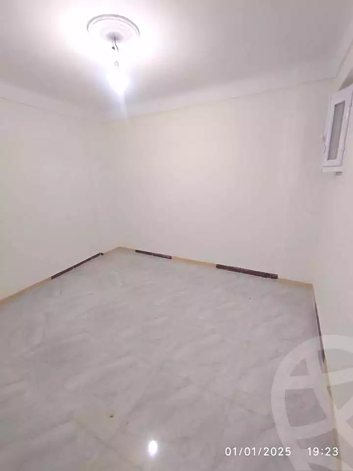 https://aqarmap.com.eg/en/listing/6994617-for-sale-alexandria-el-asafra-shr-45