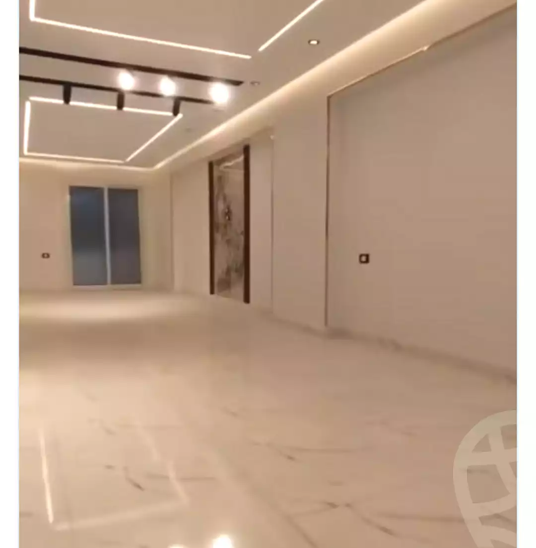 https://aqarmap.com.eg/ar/listing/6994636-for-sale-cairo-elnozha-Streettt-27