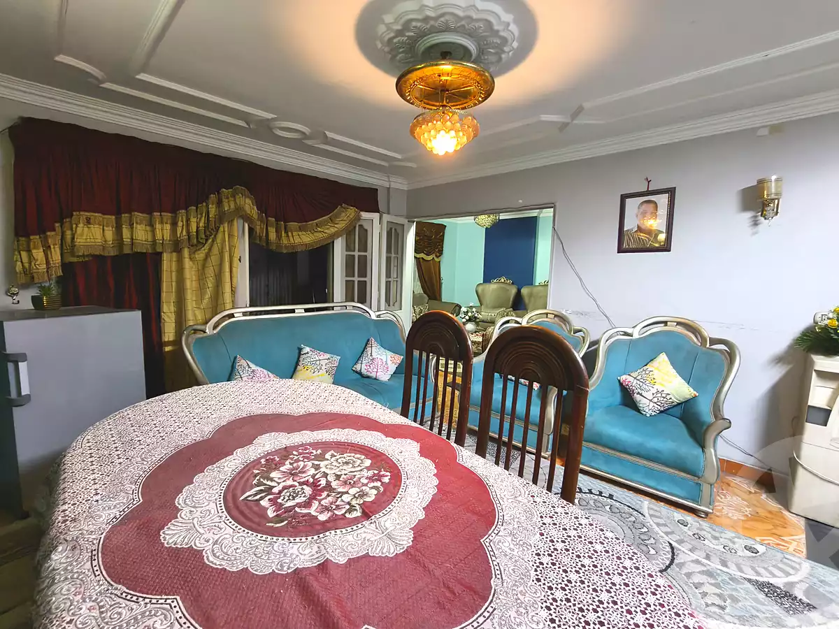 https://aqarmap.com.eg/ar/listing/6995060-for-sale-cairo-helwan-helwan-el-sharkeya-mostafa-safwat-st