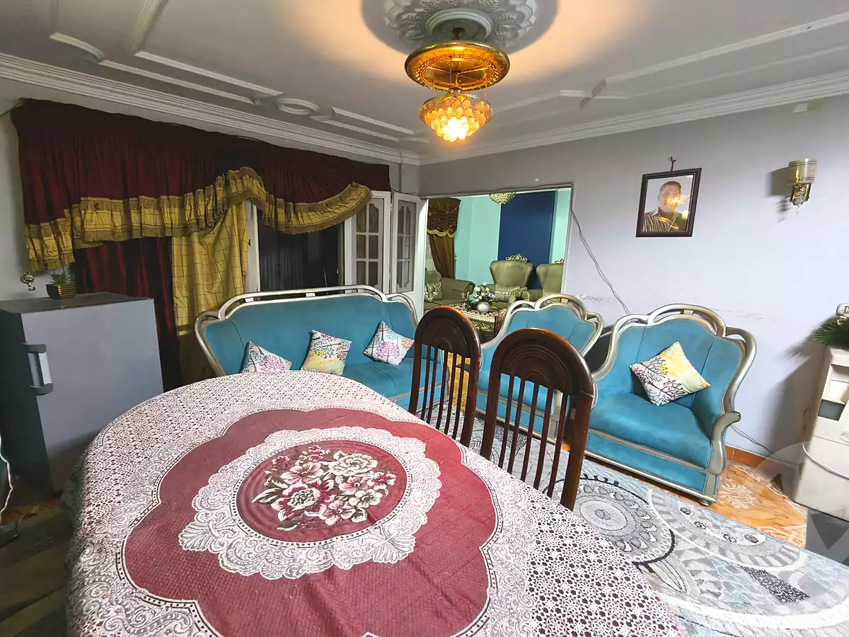 https://aqarmap.com.eg/ar/listing/6995060-for-sale-cairo-helwan-helwan-el-sharkeya-mostafa-safwat-st