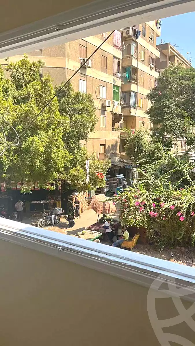 https://aqarmap.com.eg/ar/listing/6995097-for-sale-cairo-ain-shams-ain-shams-el-sharkia-el-eshrein-stt
