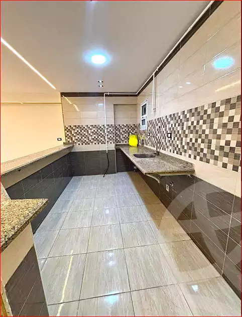 https://aqarmap.com.eg/ar/listing/6995296-for-sale-alexandria-sydy-bshr-sydy-bshr-bhry-khalil-hamada-st