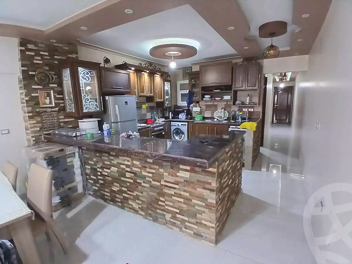 https://aqarmap.com.eg/en/listing/6995325-for-sale-alexandria-camp-cesar-el-gaish-rd