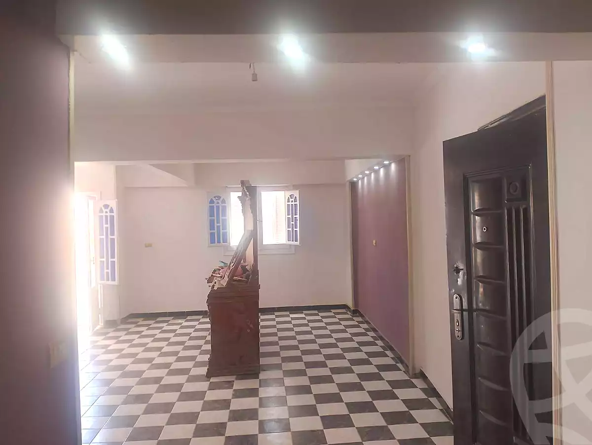 https://aqarmap.com.eg/ar/listing/6995675-for-sale-alexandria-al-agamy-el-hanouvel-al-haded-we-al-soulb-st