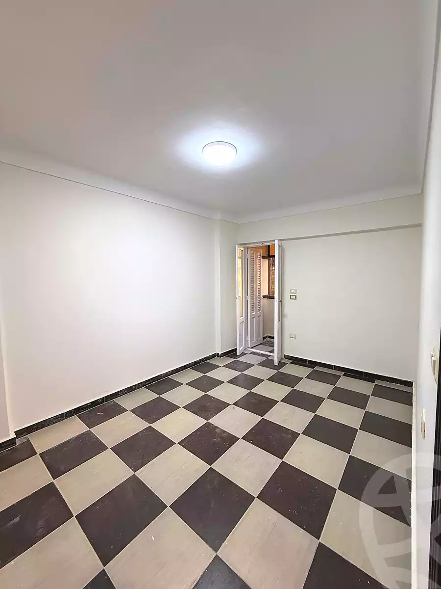 https://aqarmap.com.eg/ar/listing/6995894-for-rent-alexandria-sydy-bshr-sydy-bshr-bhry-shr-mhmd-njyb