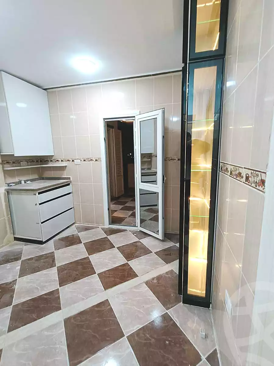 https://aqarmap.com.eg/ar/listing/6996006-for-sale-alexandria-al-agamy-lbytsh-khalil-ballw-st