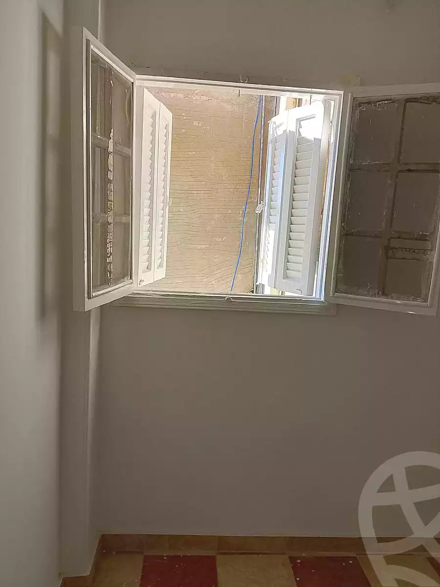 https://aqarmap.com.eg/ar/listing/6996129-for-sale-alexandria-lsywf-shamaa