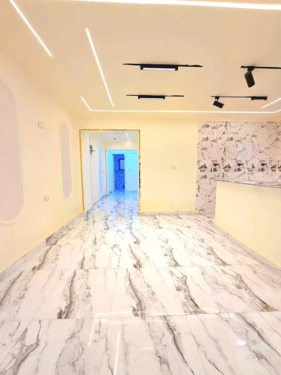 https://aqarmap.com.eg/ar/listing/6996376-for-sale-alexandria-al-agamy-shataa-el-nakheel