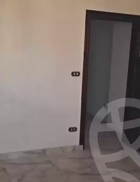 https://aqarmap.com.eg/ar/listing/6996381-for-sale-alexandria-el-asafra-shr-45
