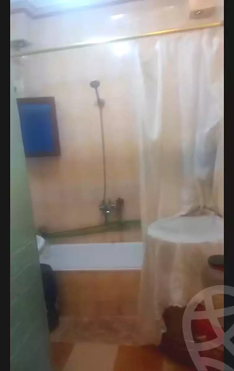 https://aqarmap.com.eg/en/listing/6996571-for-sale-qalyubia-shubra-el-khaima-byjm-el-ahram-st