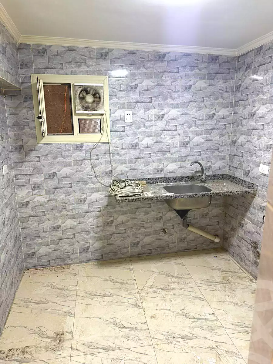 https://aqarmap.com.eg/en/listing/6996819-for-rent-cairo-el-haram-el-maryotya