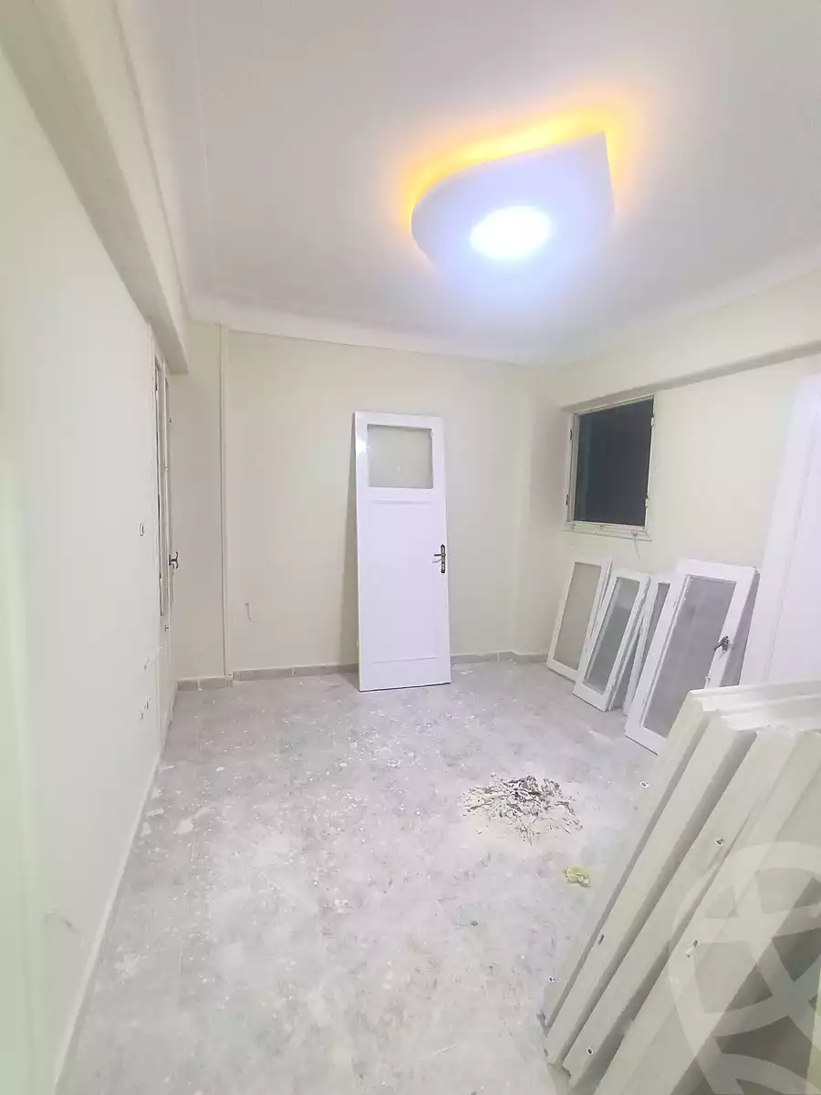 https://aqarmap.com.eg/en/listing/6996938-for-sale-alexandria-al-agamy-el-hanouvel-al-haded-we-al-soulb-st
