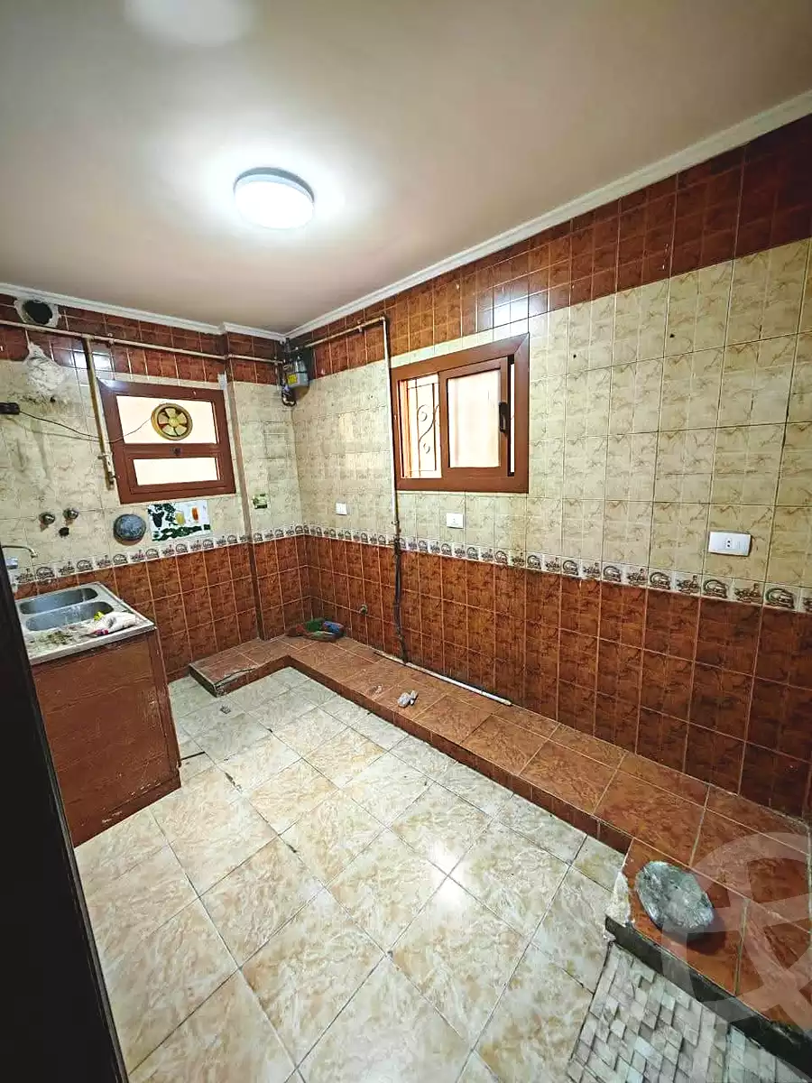 https://aqarmap.com.eg/en/listing/6997152-for-sale-cairo-helwan-ahmed-enci-st