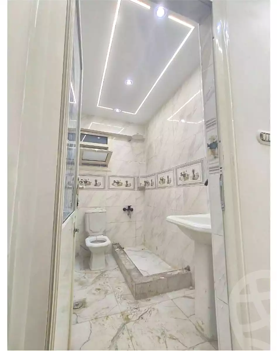 https://aqarmap.com.eg/ar/listing/6997305-for-sale-alexandria-al-agamy-el-hanouvel-al-haded-we-al-soulb-st
