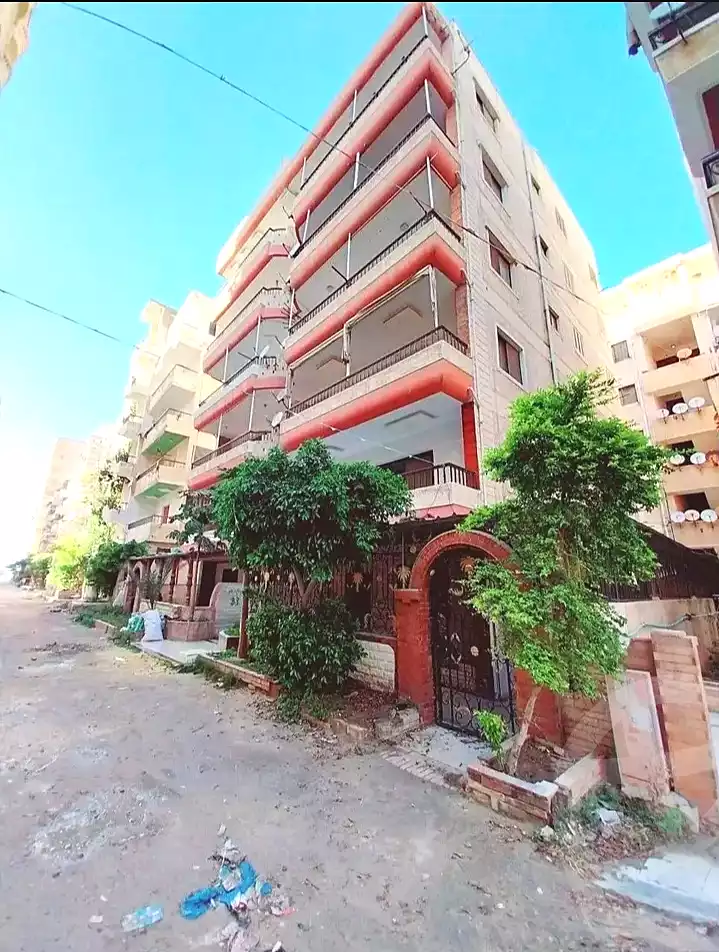 https://aqarmap.com.eg/ar/listing/6997474-for-sale-alexandria-al-agamy-shataa-el-nakheel