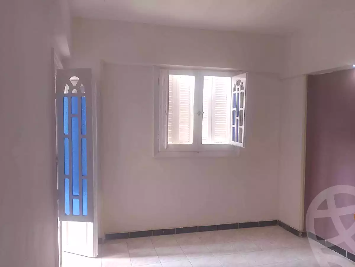 https://aqarmap.com.eg/ar/listing/6997581-for-sale-alexandria-al-agamy-el-hanouvel