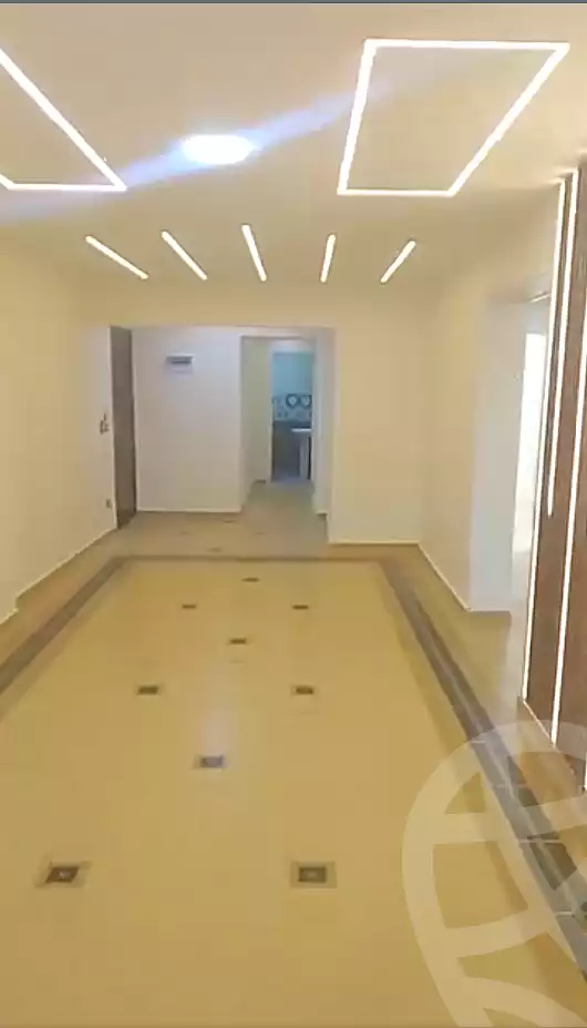 https://aqarmap.com.eg/ar/listing/6997647-for-sale-alexandria-miami-el-gaish-rd-st