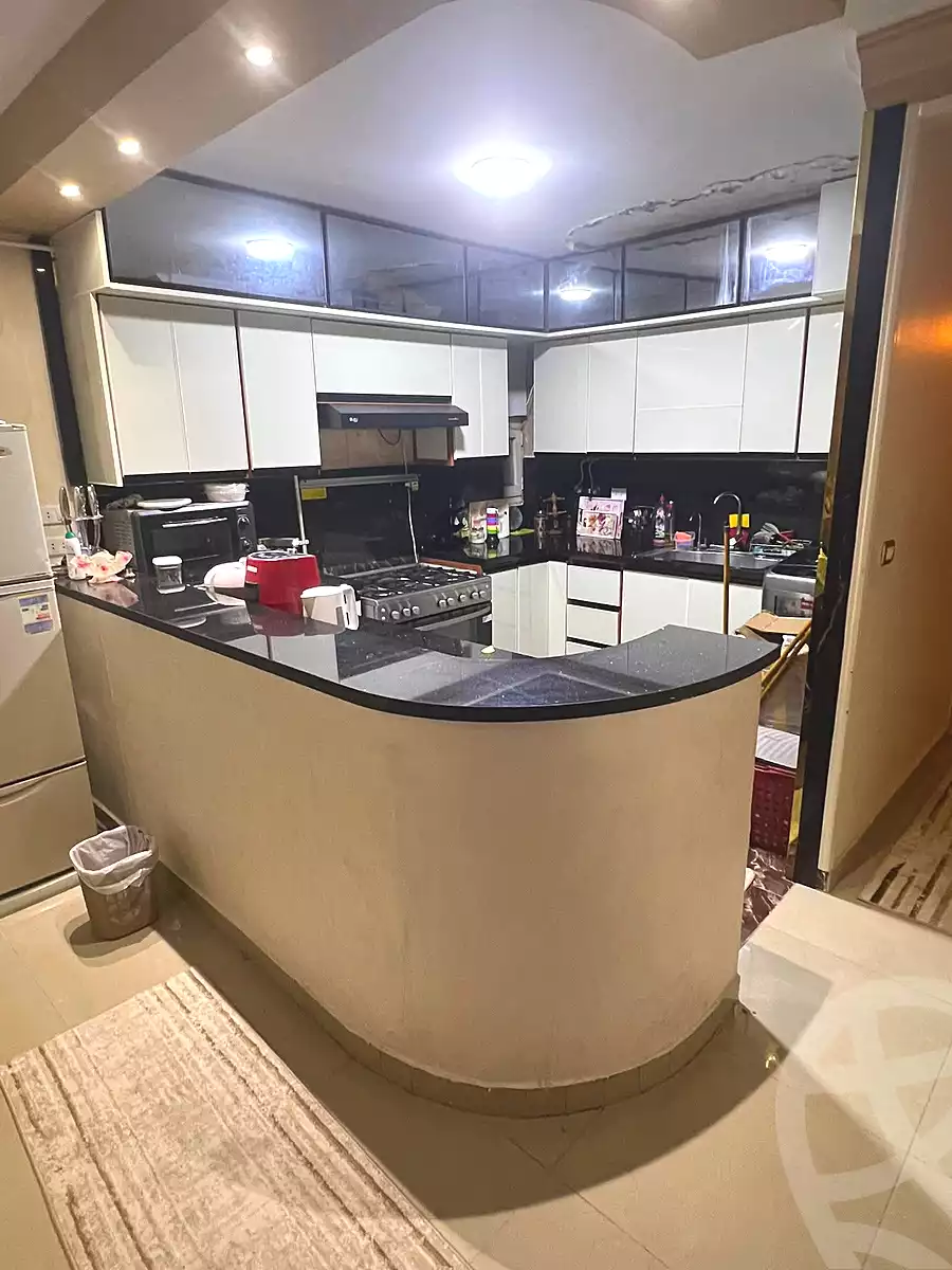 https://aqarmap.com.eg/en/listing/6997531-for-sale-alexandria-camp-cesar-port-said-street