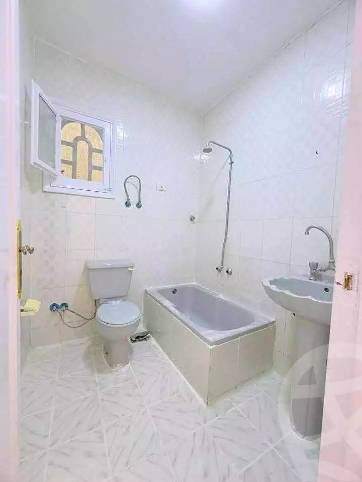 https://aqarmap.com.eg/ar/listing/6997943-for-sale-alexandria-al-agamy-shataa-el-nakheel