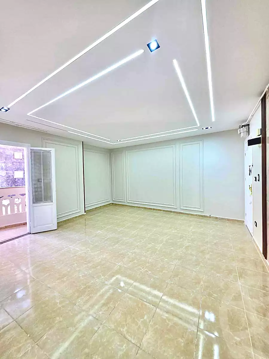 https://aqarmap.com.eg/ar/listing/6998047-for-sale-alexandria-miami-mohammed-galal-hammad-st